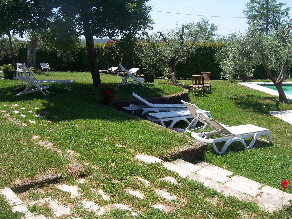 Agriturismo Le Due Querce Lazzeretto Εξωτερικό φωτογραφία